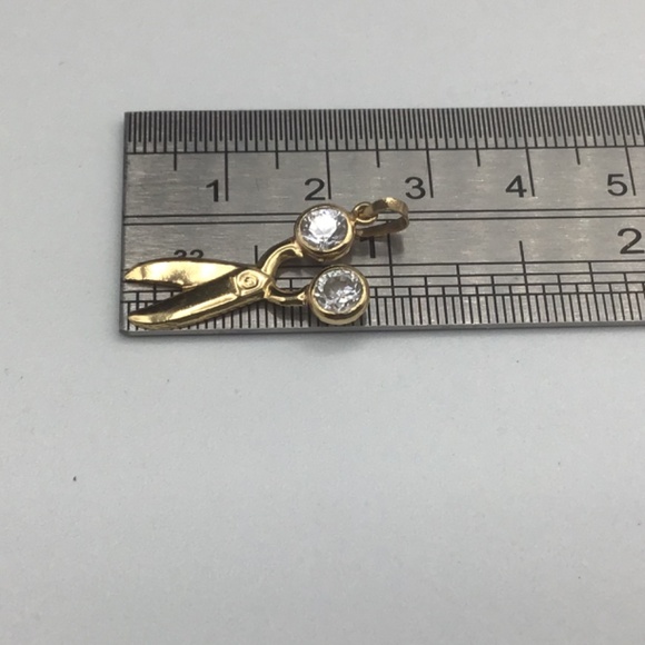 18K Yellow Gold Scissors Pendant Charm w/ Clear Stones | 1.07g - Picture 6 of 10